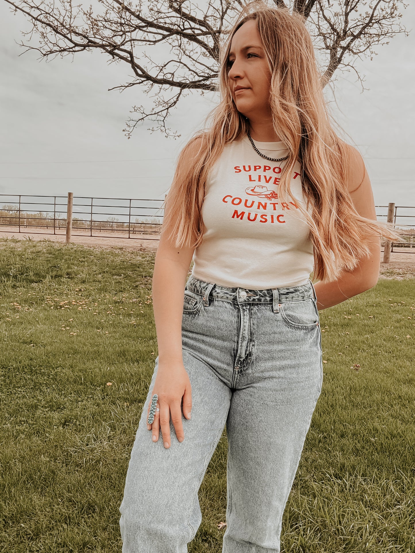 Support Live Country Music Tank